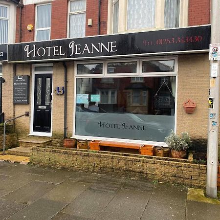 Hotel Jeanne Blackpool Ngoại thất bức ảnh
